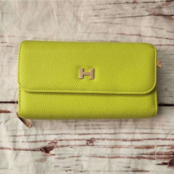 Halston Lime Green Double Zip Leather Wallet NWOT - Picture 1 of 6